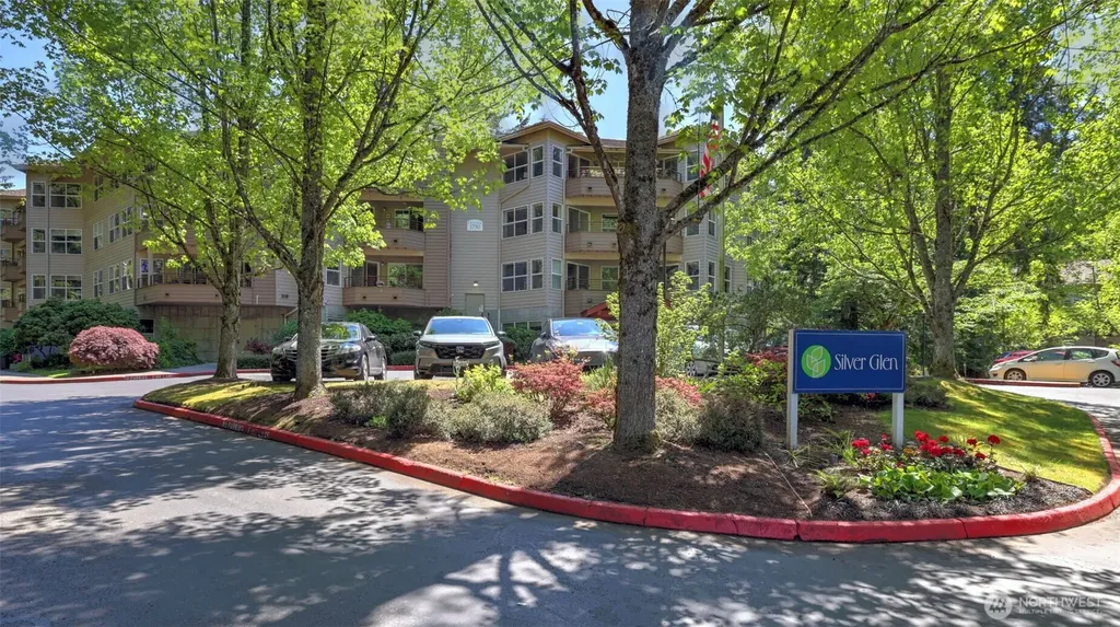 1750 152nd Avenue NE Bellevue WA 98007