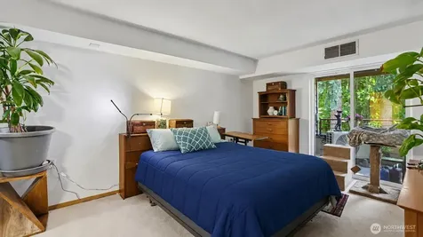 1750 152nd Avenue NE Bellevue WA 98007