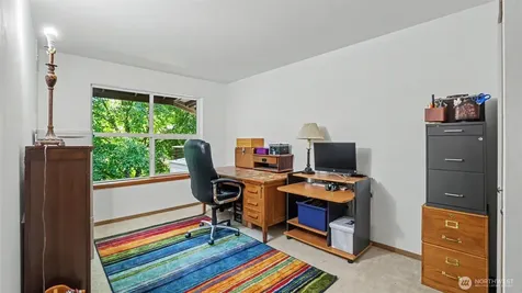1750 152nd Avenue NE Bellevue WA 98007
