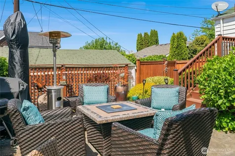 4409 SW Dawson Street Seattle WA 98136