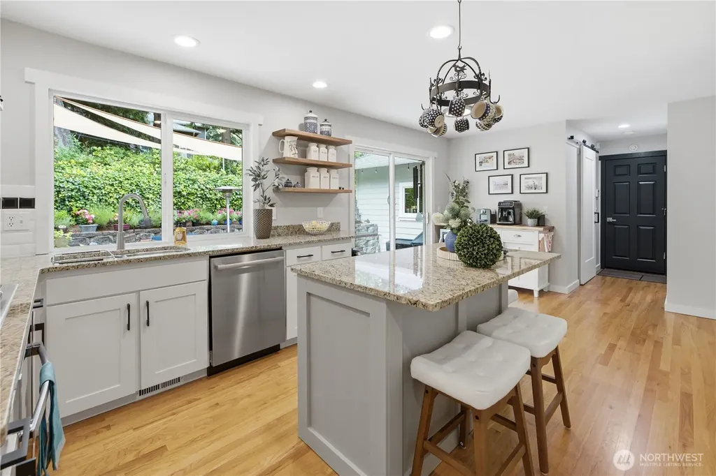 27621 NE Quail Creek Drive Redmond WA 98053
