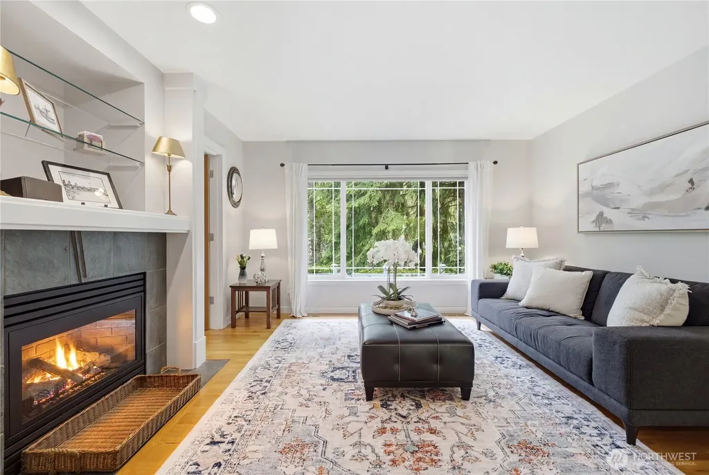 27621 NE Quail Creek Drive Redmond WA 98053