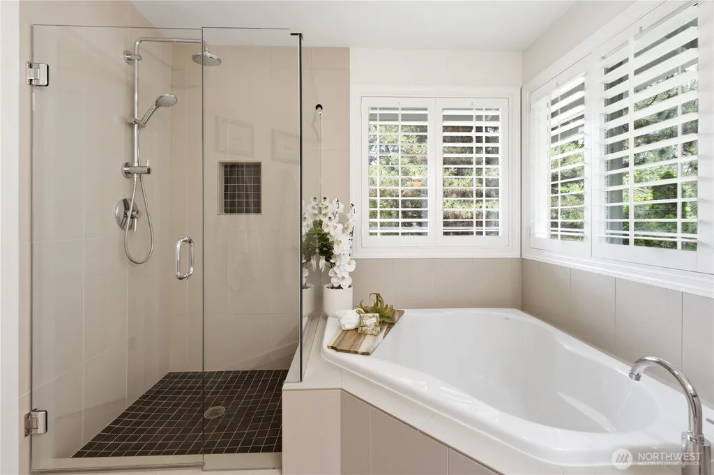 27621 NE Quail Creek Drive Redmond WA 98053