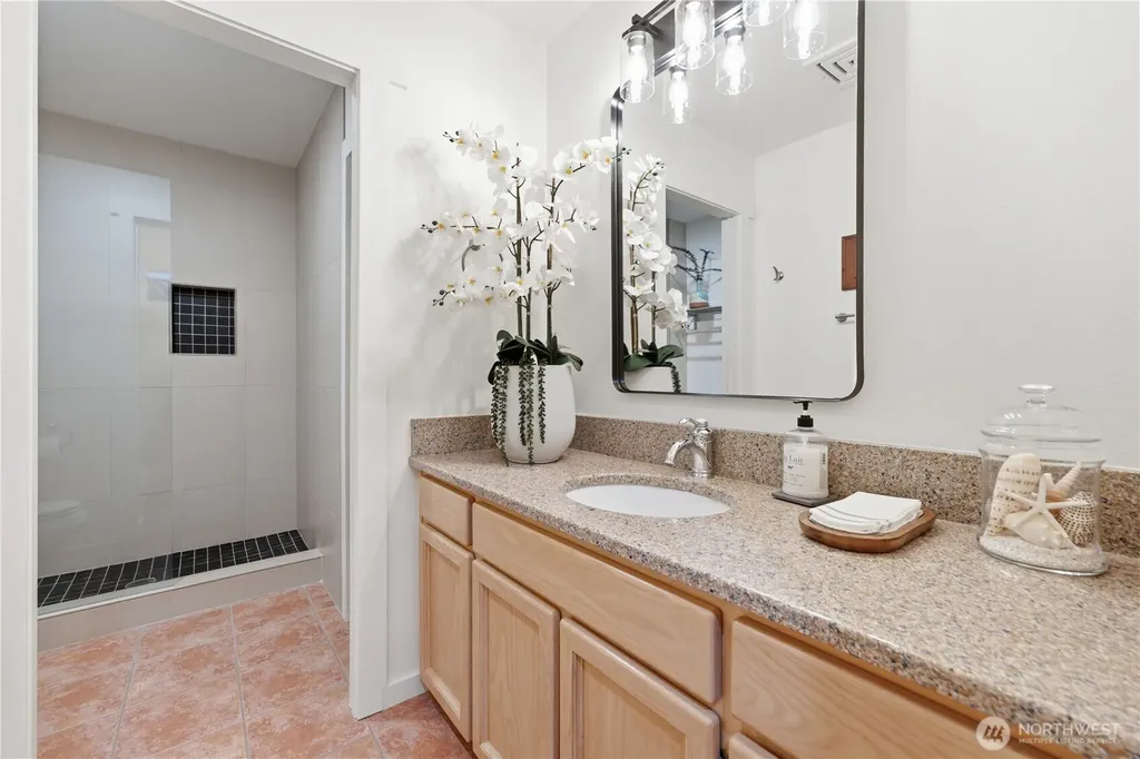 27621 NE Quail Creek Drive Redmond WA 98053