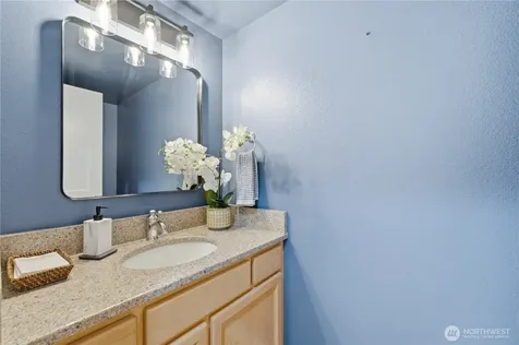27621 NE Quail Creek Drive Redmond WA 98053