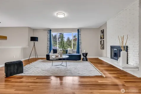 14638 124th Place NE Woodinville WA 98072
