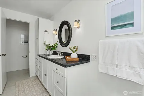 2631 NW 86th Street Seattle WA 98117