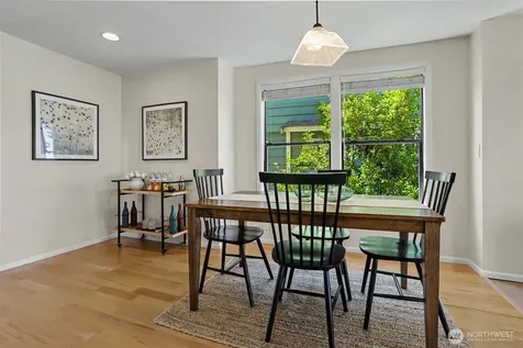 2631 NW 86th Street Seattle WA 98117