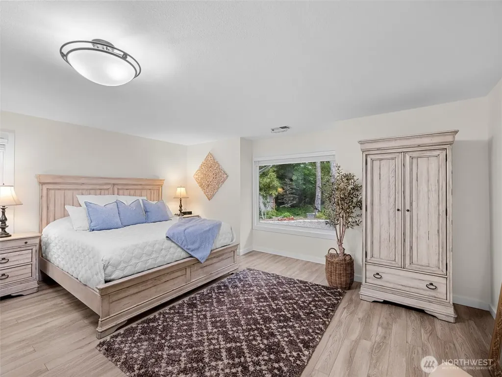 25719 Park Avenue Ocean Park WA 98640