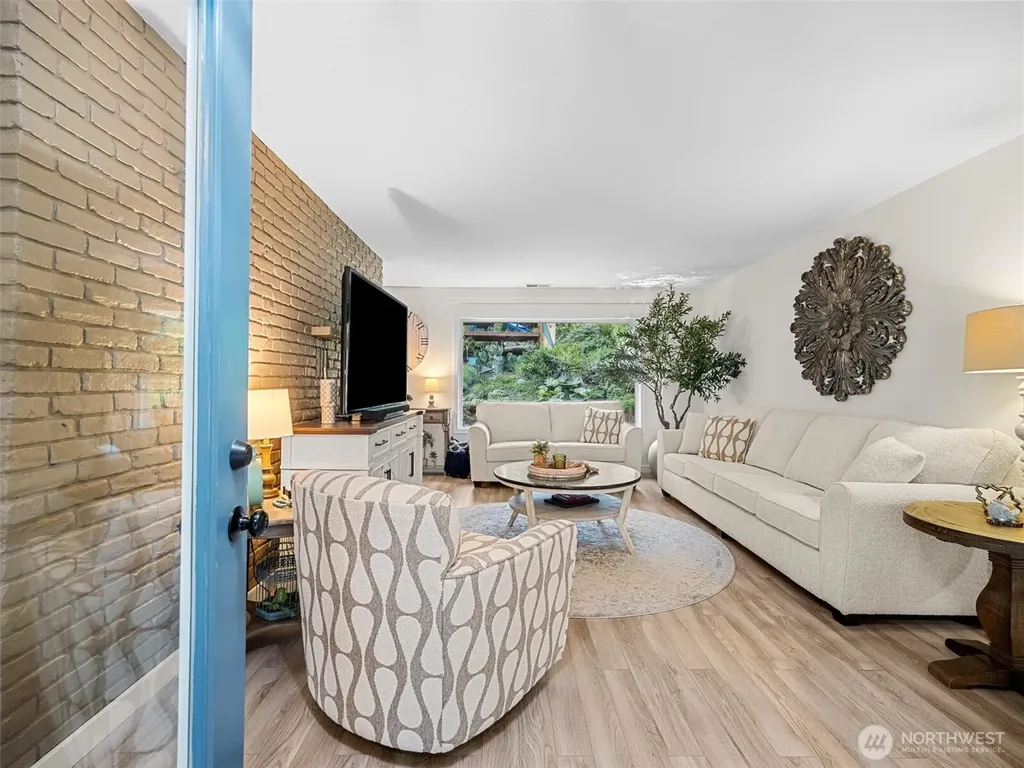 25719 Park Avenue Ocean Park WA 98640