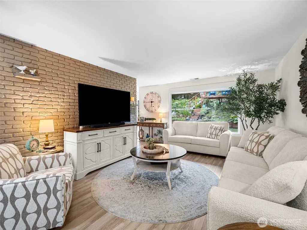 25719 Park Avenue Ocean Park WA 98640