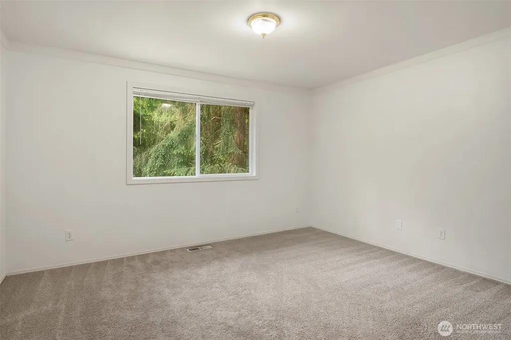 919 SW 319th Place Federal Way WA 98023