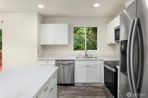 919 SW 319th Place Federal Way WA 98023