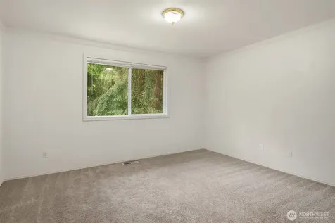 919 SW 319th Place Federal Way WA 98023