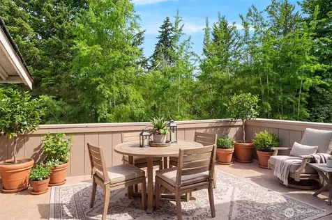 919 SW 319th Place Federal Way WA 98023