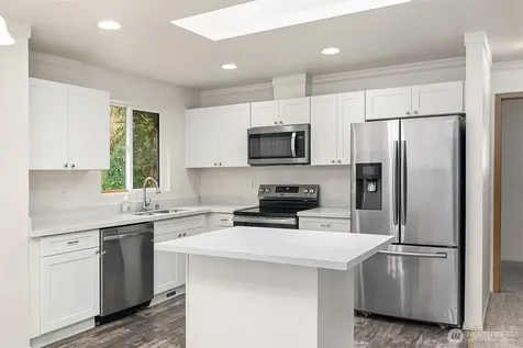 919 SW 319th Place Federal Way WA 98023