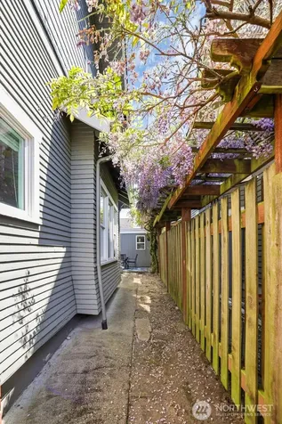 1529 N Prospect Street Tacoma WA 98406