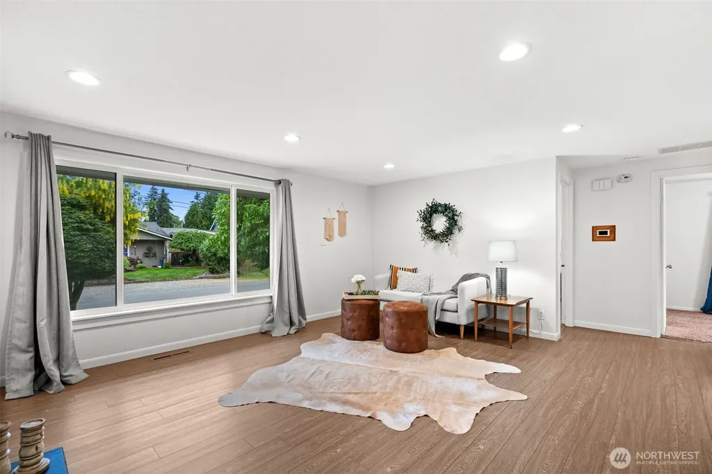 7819 28th Street W University Place WA 98466