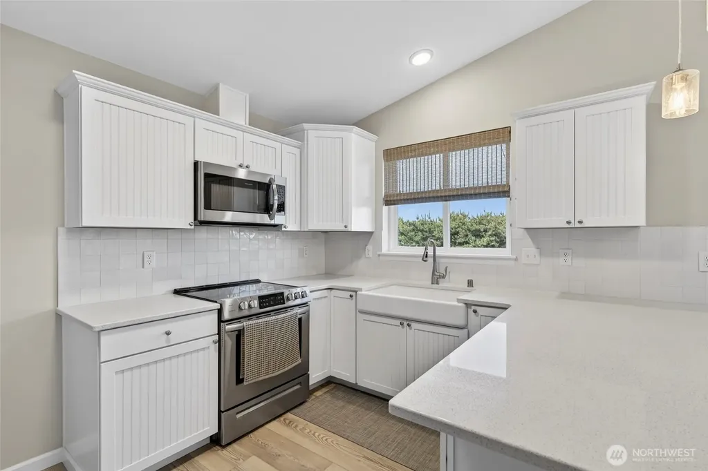35312 I Place Ocean Park WA 98640