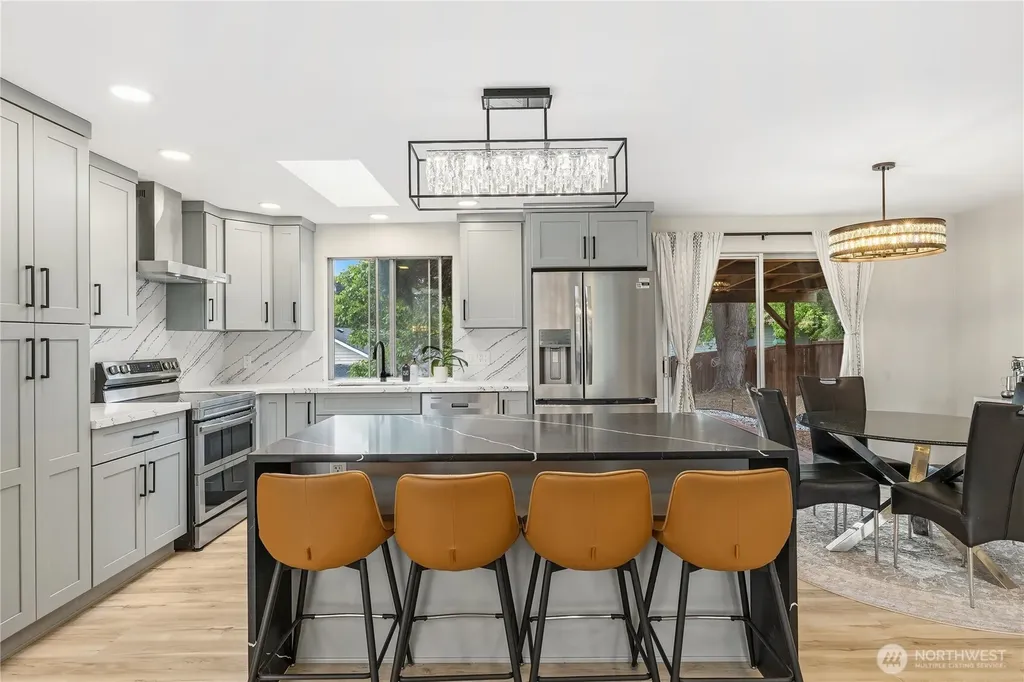 11212 NE 145th Street Kirkland WA 98034
