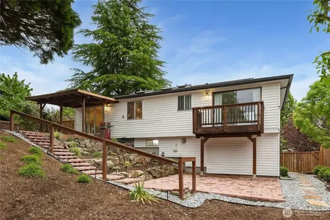 11212 NE 145th Street Kirkland WA 98034