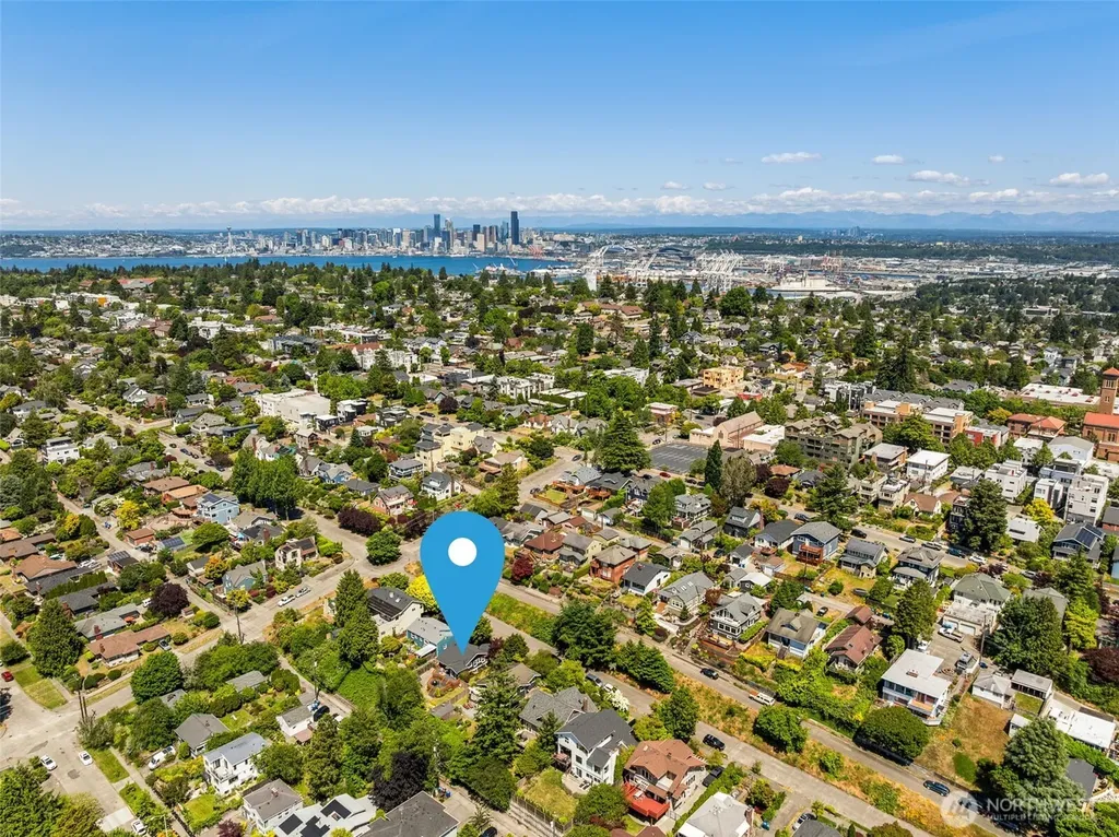 4117 45th Avenue SW Seattle WA 98116