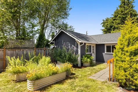 4117 45th Avenue SW Seattle WA 98116