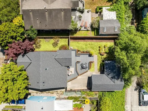 4117 45th Avenue SW Seattle WA 98116