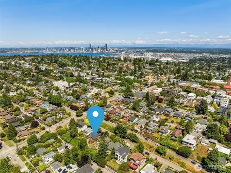 4117 45th Avenue SW Seattle WA 98116