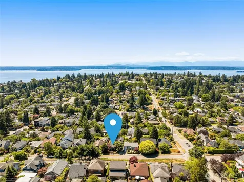 4117 45th Avenue SW Seattle WA 98116
