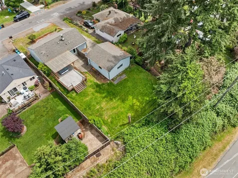 15729 Midvale Avenue N Shoreline WA 98133