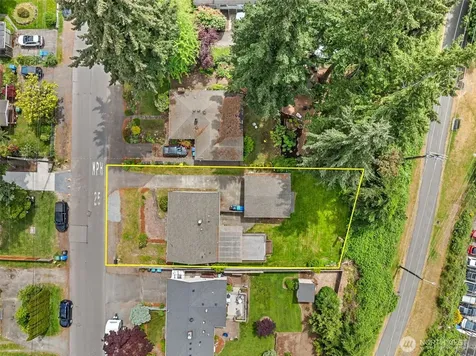 15729 Midvale Avenue N Shoreline WA 98133