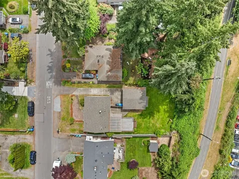 15729 Midvale Avenue N Shoreline WA 98133