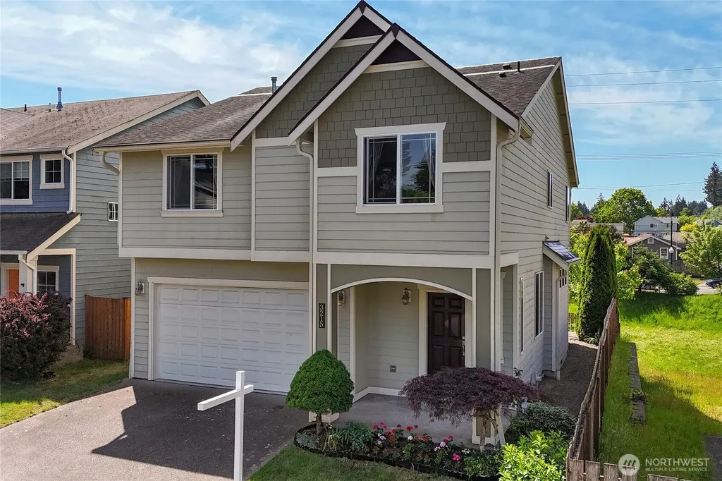 3215 Garnet Street SE Olympia WA 98501