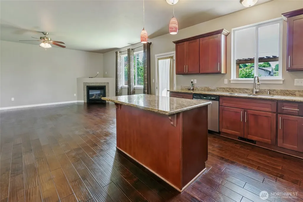 3215 Garnet Street SE Olympia WA 98501