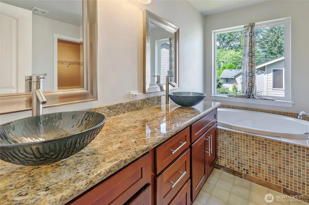 3215 Garnet Street SE Olympia WA 98501