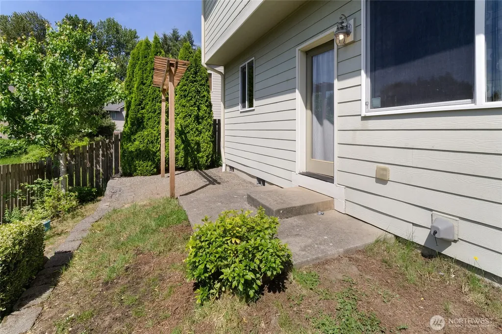 3215 Garnet Street SE Olympia WA 98501