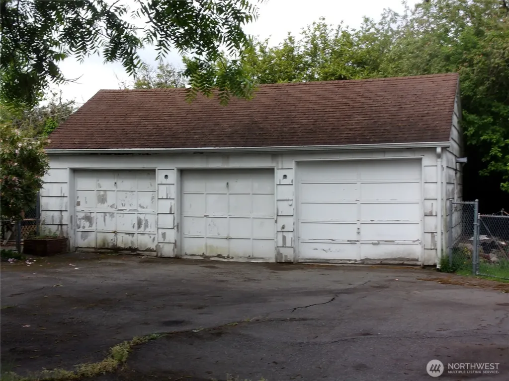 9404 A Street Tacoma WA 98444