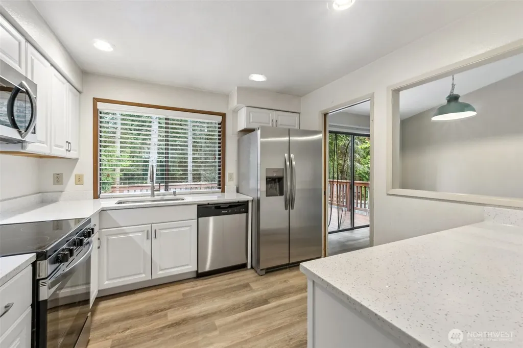 13807 173rd Avenue NE Redmond WA 98052