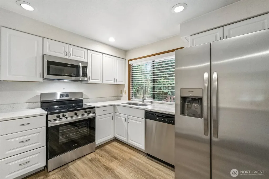 13807 173rd Avenue NE Redmond WA 98052