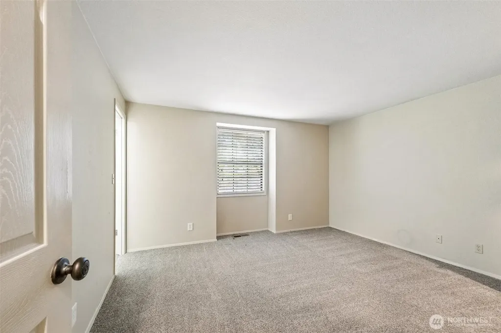 13807 173rd Avenue NE Redmond WA 98052