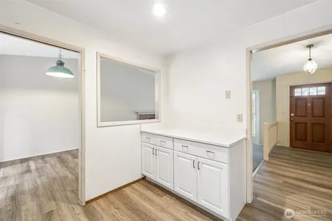 13807 173rd Avenue NE Redmond WA 98052