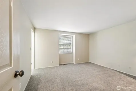 13807 173rd Avenue NE Redmond WA 98052