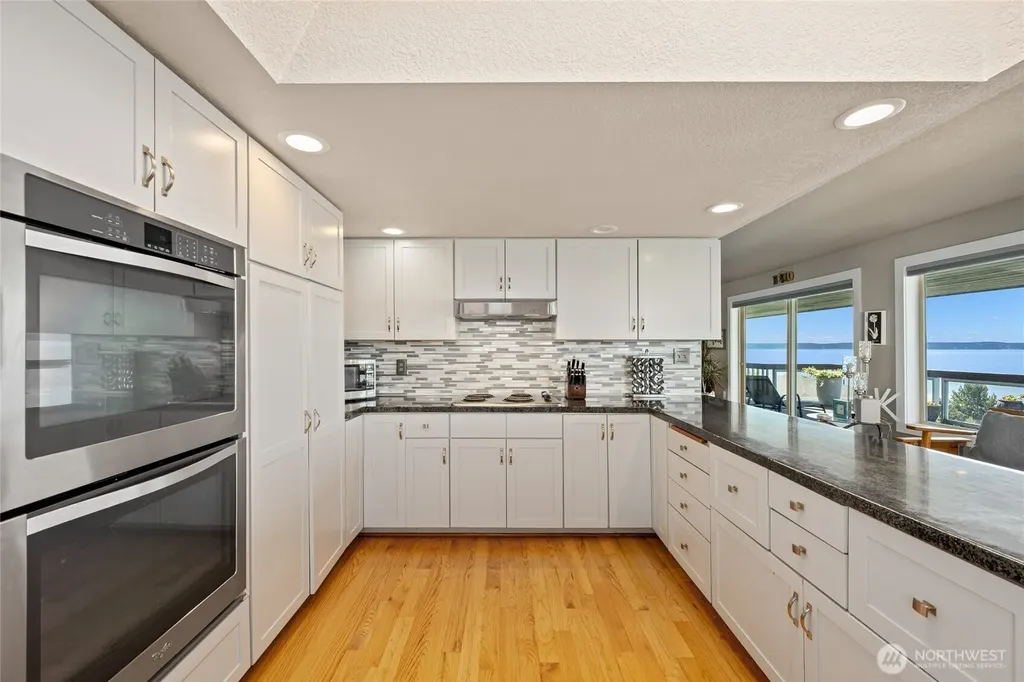 1035 Shorecrest Place Camano Island WA 98282