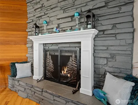 1035 Shorecrest Place Camano Island WA 98282