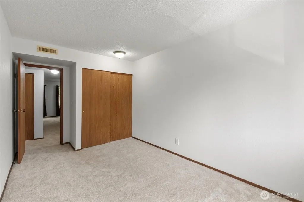 16200 NE 12th Court Bellevue WA 98008