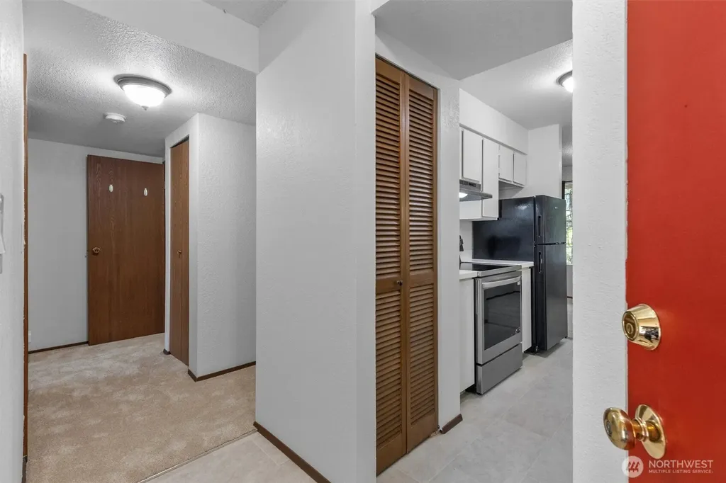 16200 NE 12th Court Bellevue WA 98008