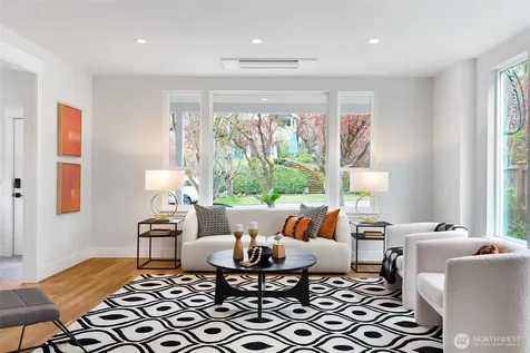 2511 2nd Avenue W Seattle WA 98119