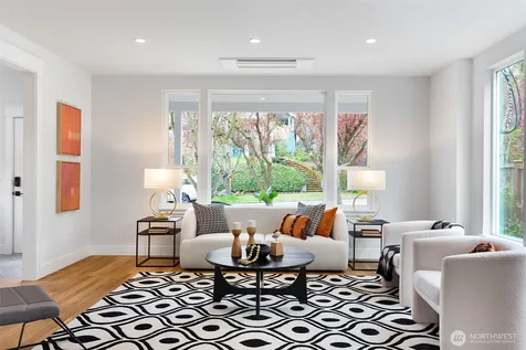 2511 2nd Avenue W Seattle WA 98119