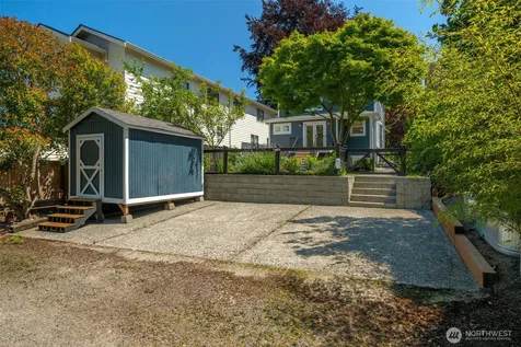 2511 2nd Avenue W Seattle WA 98119